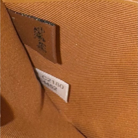 NWOT Coach Long Zip Around Wallet In Signature Canvas Gold/Light Khaki Chalk - Picture 13 of 13